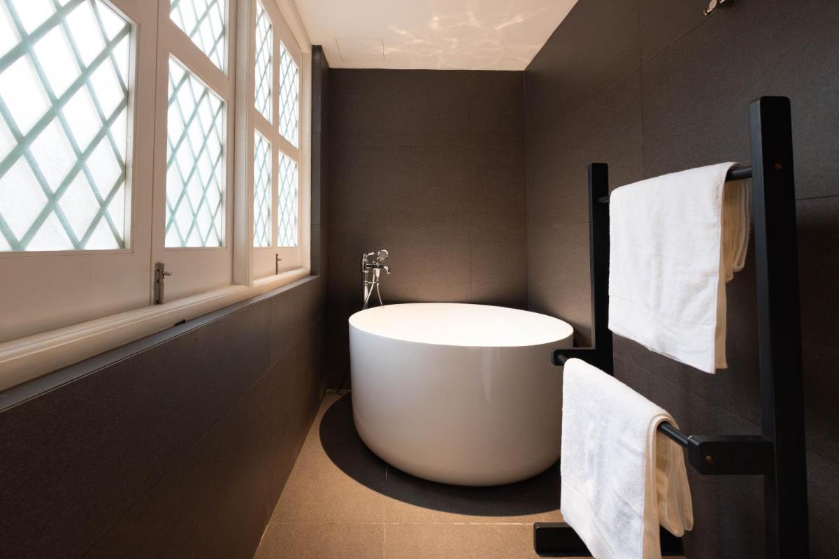 Rest Collection RedHouse Melaka - Housity