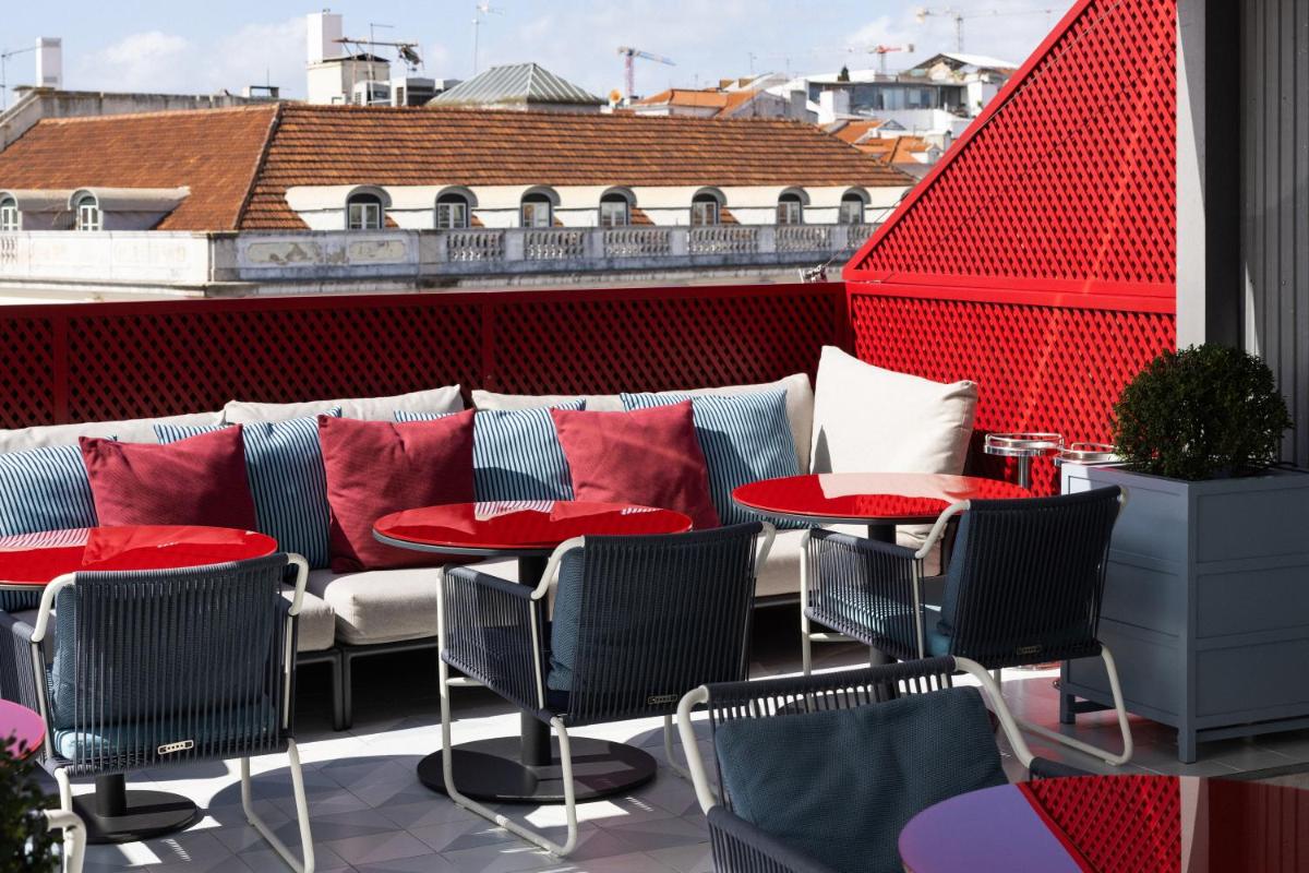 Uma área de estar em Bairro Alto Hotel