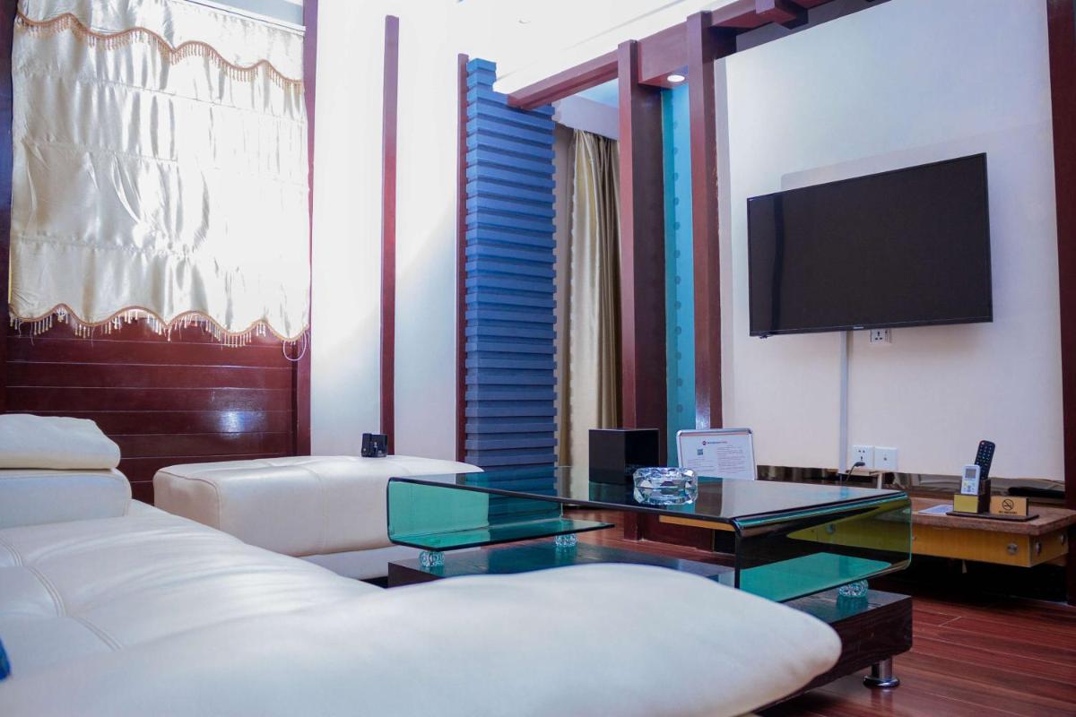 Best Western Plus Paramount Hotel - Hizvo