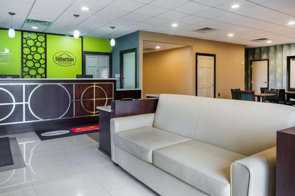 Econo Lodge - Housity