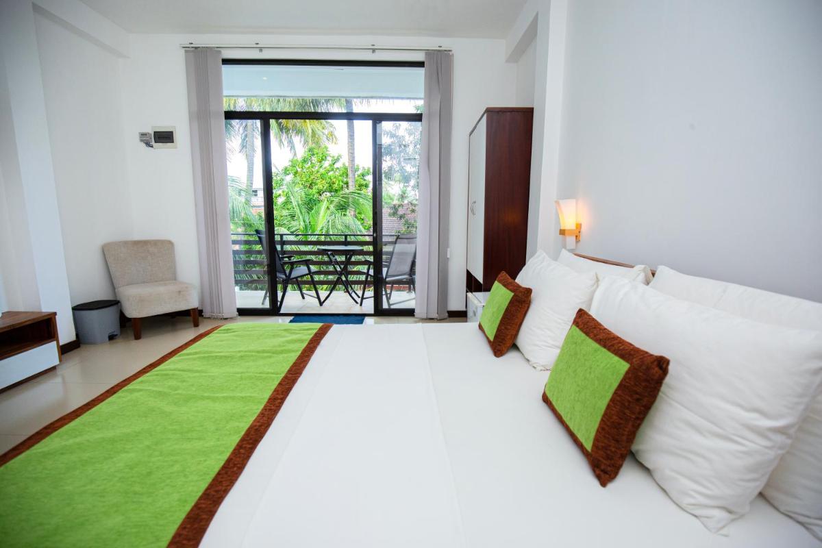 Seaview Terrace - Housity