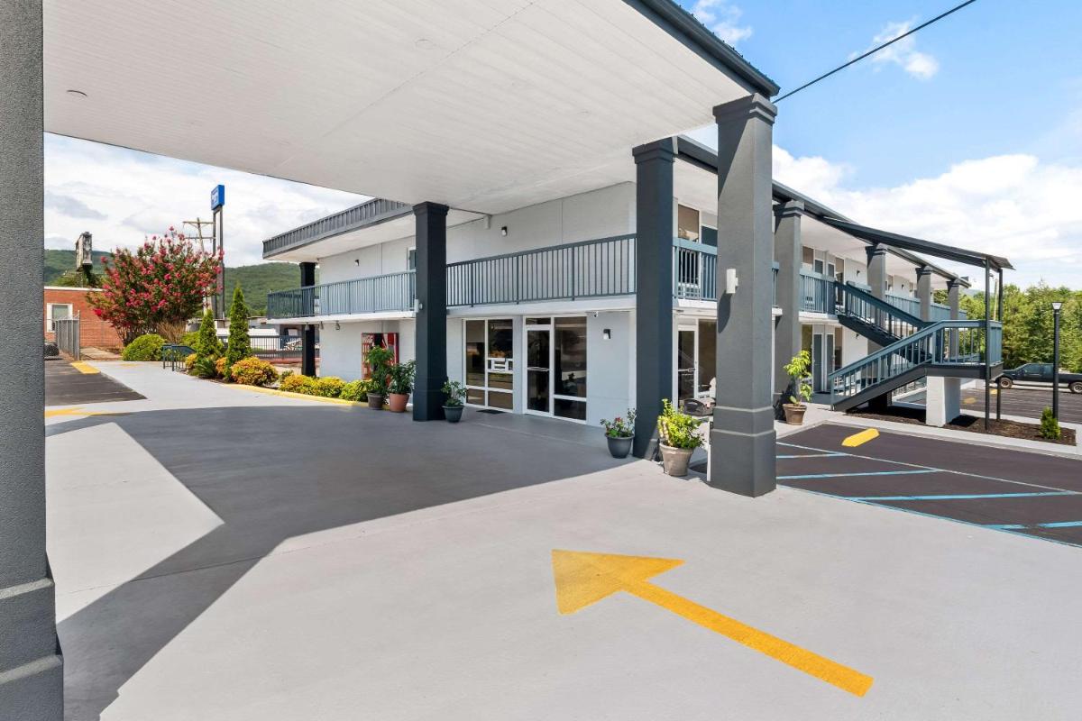 Rodeway Inn - Housity