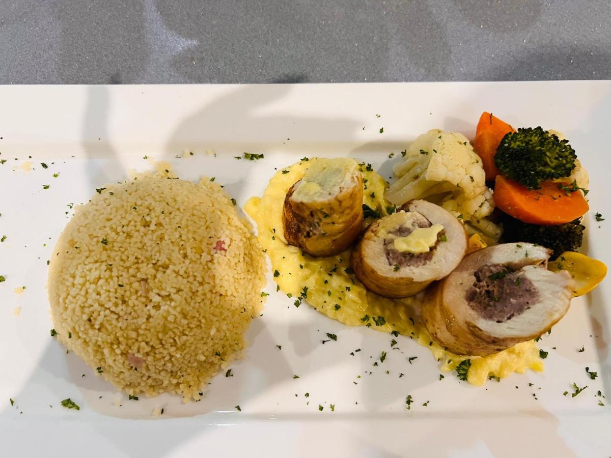 Khayalami Hotel - Ermelo - Housity