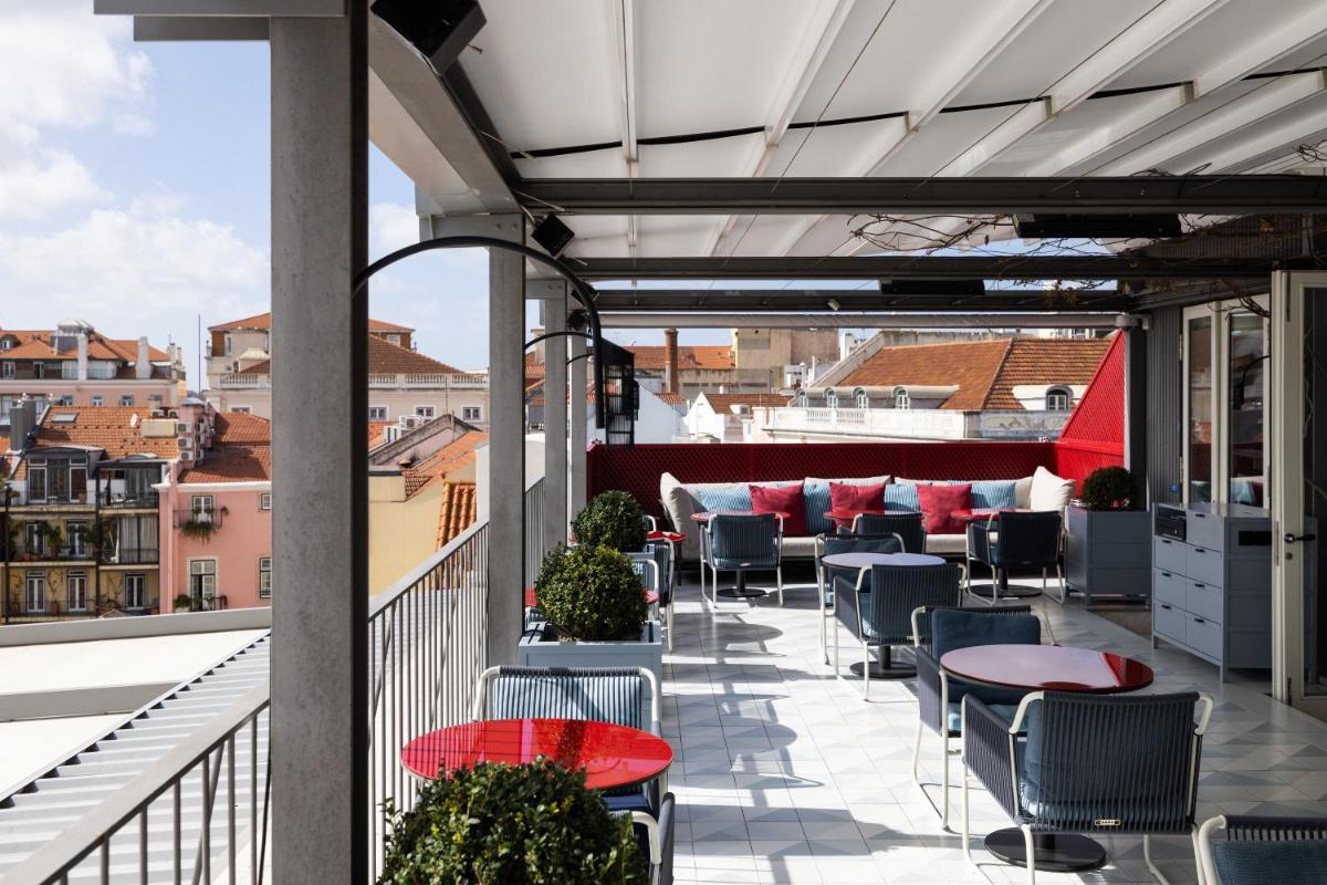 Uma varanda ou terraço em Bairro Alto Hotel