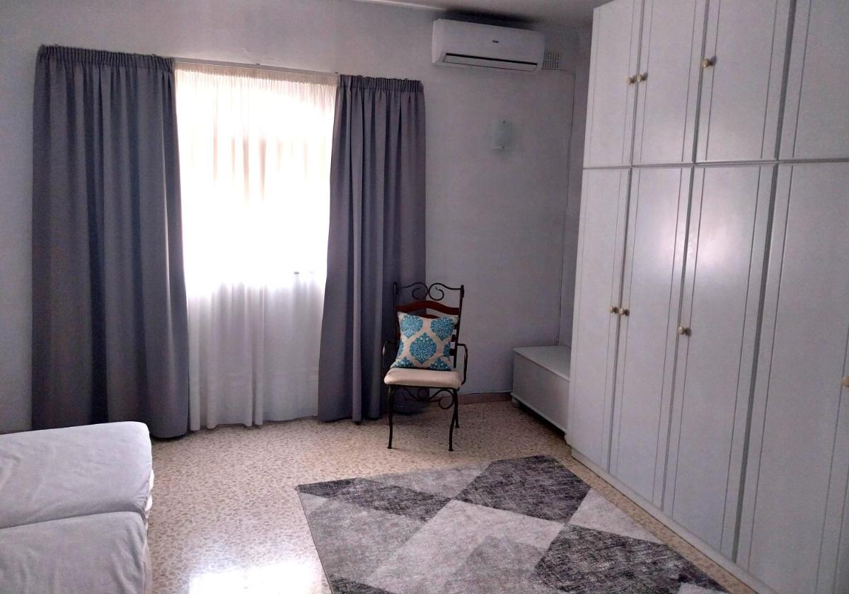 Homestay Naxxar - Housity