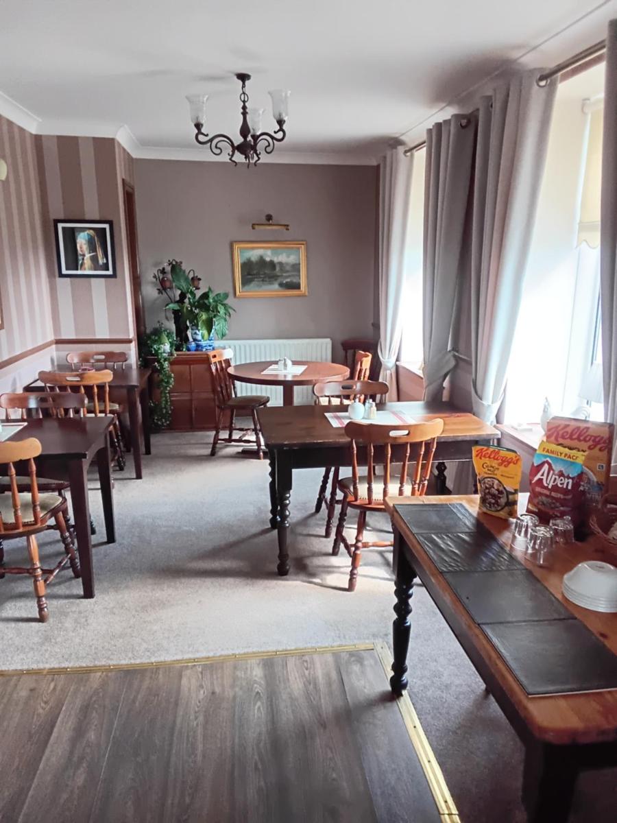 Foresters Guest House Ltd - Housity