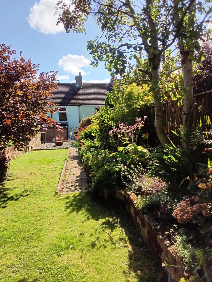 Foresters Guest House Ltd - Housity