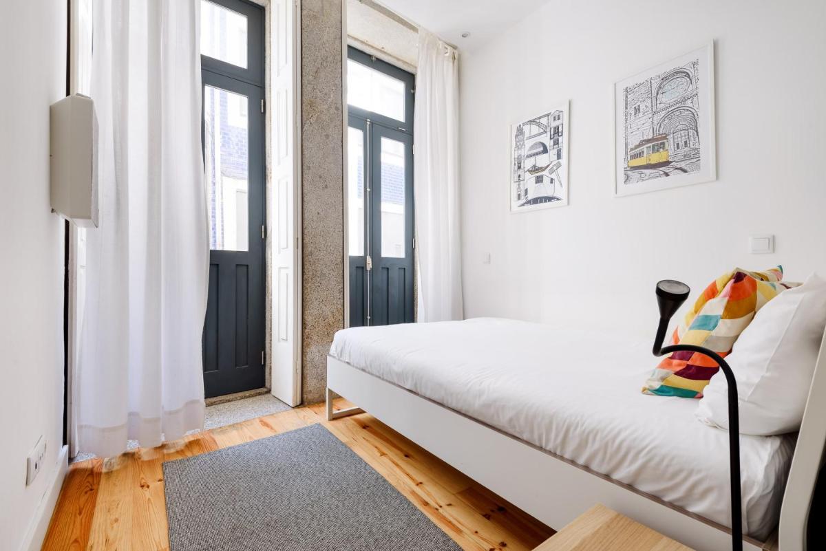 Spacious Duplex in Porto's Downtown • A/C - Housity
