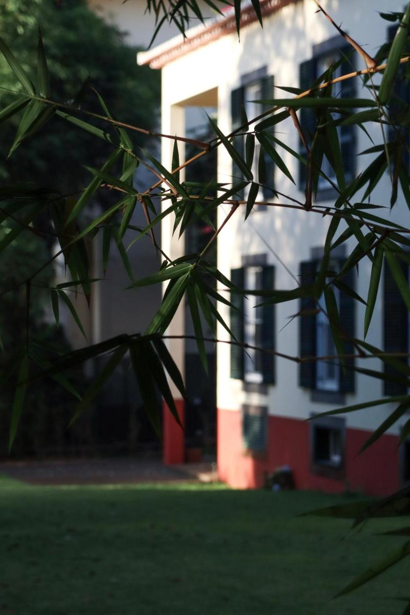Um jardim no exterior de Quinta da Bela Vista