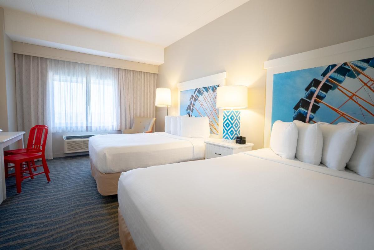 Cedar Point Hotel Breakers - Housity