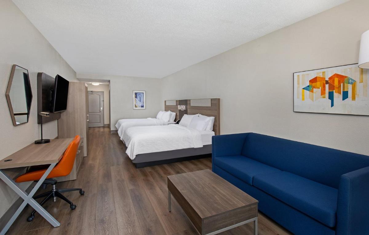 Holiday Inn Express Hotel & Suites Ooltewah Springs - Chattanooga by IHG - Housity