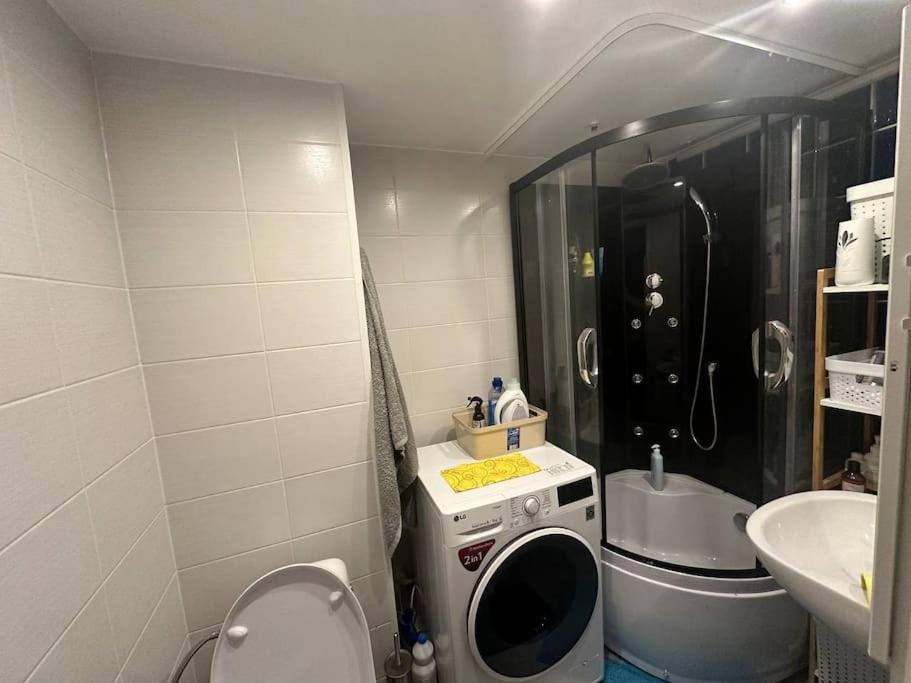 Apartment near Stroomi beach - Housity