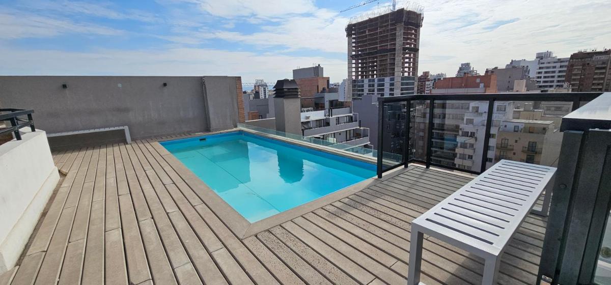 LitStay Brasil con cochera, pileta y asadores - Housity