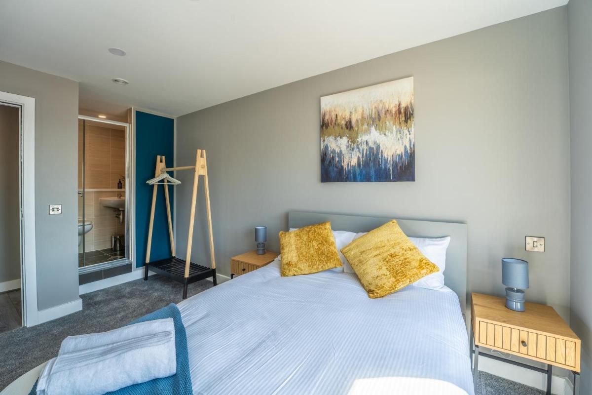 Apt 21 - Modern 2-Bedroom Gem - Housity