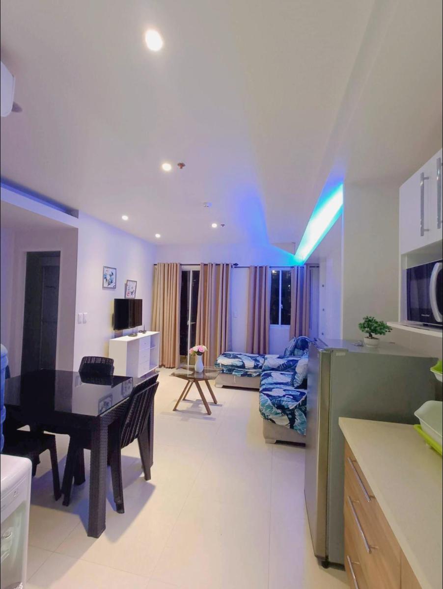 Matina Enclaves Condo near SM Ecoland - Housity