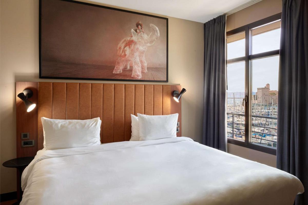 Radisson Blu Hotel Marseille Vieux Port - Housity