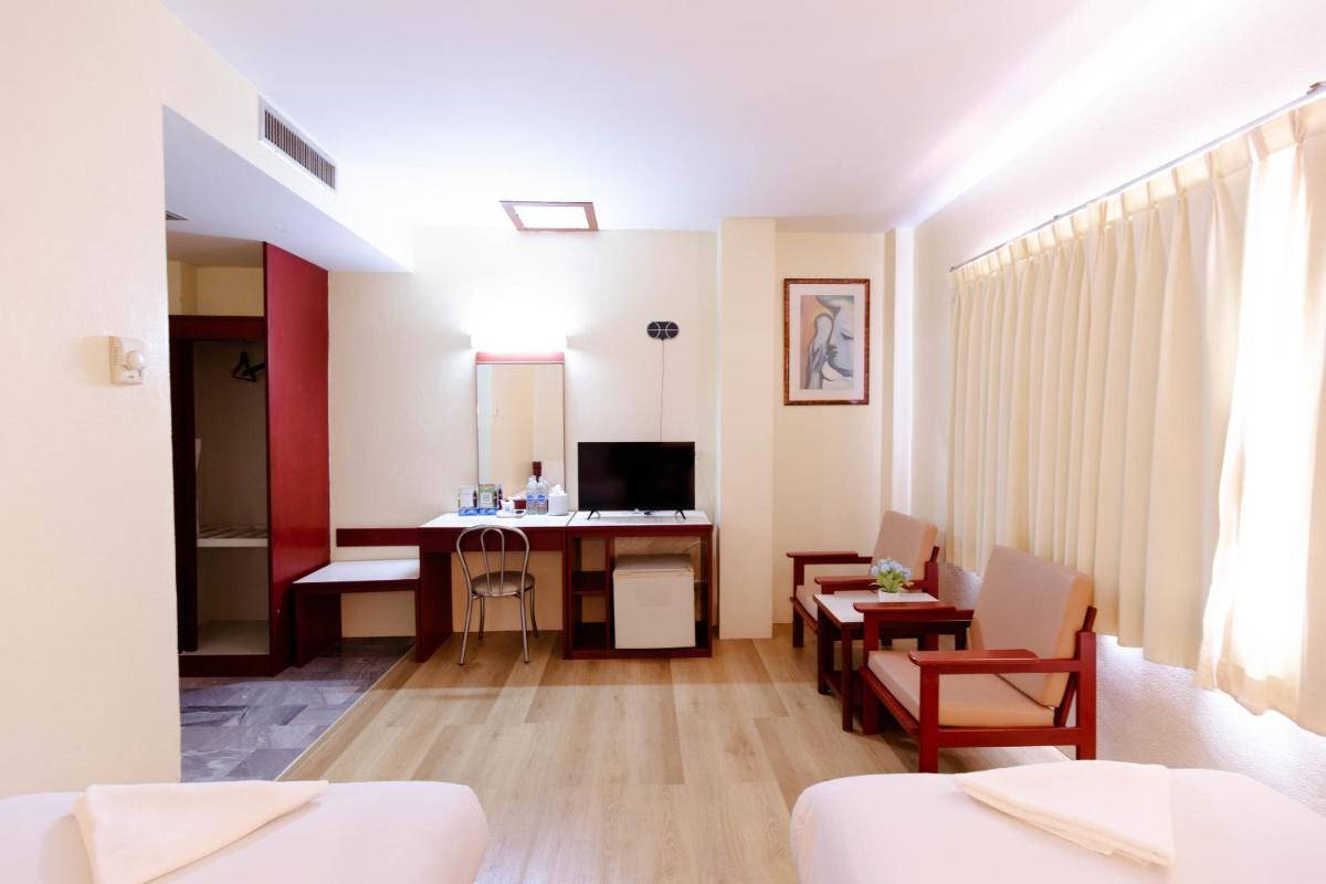 Chumphon Palace Hotel - Housity