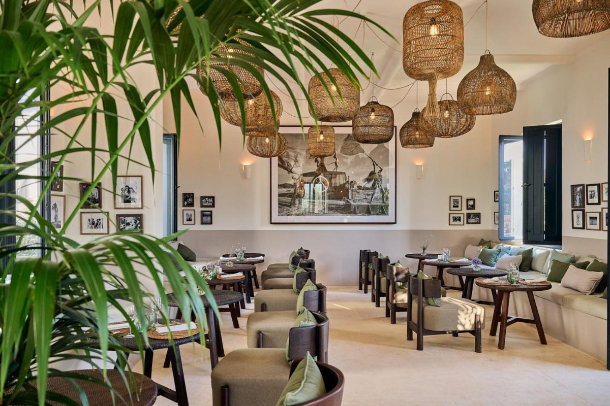 Zona de estar de CAP Menorca Relais & Chateaux