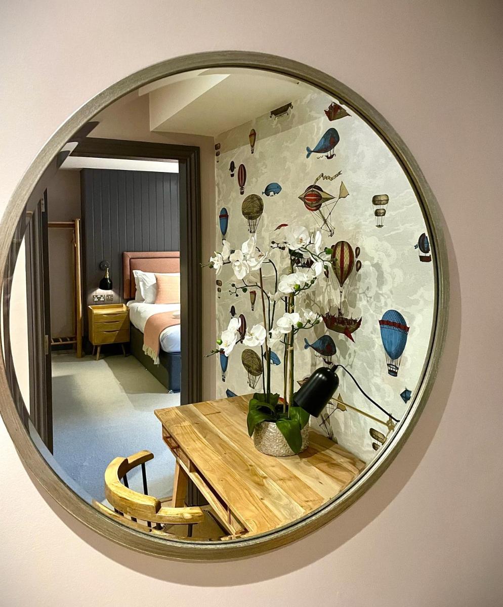 The Lawrance Luxury Aparthotel - Harrogate - Housity