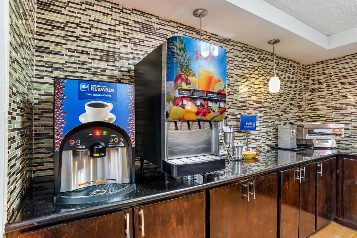 Best Western Canton Inn - Housity