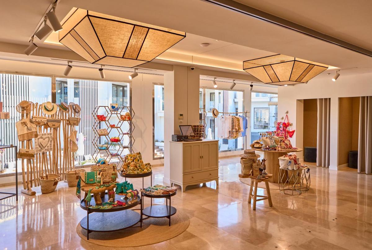 Imagen de la galería de Universal Grand León & Spa, en Colonia de Sant Jordi