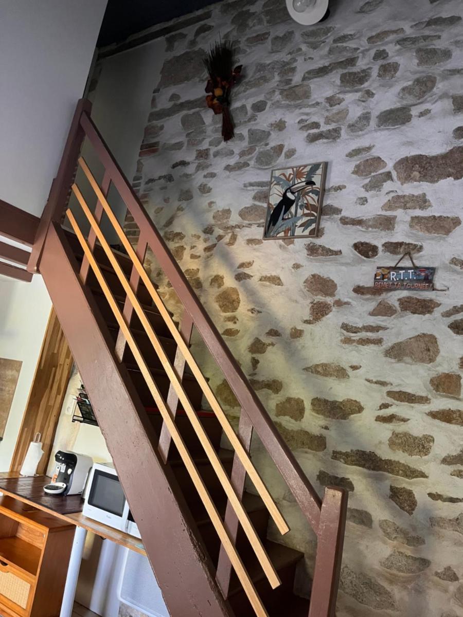 Appartement pierres apparentes - Housity