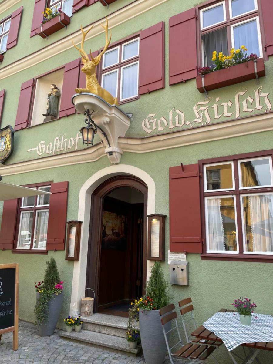 Goldner Hirsch - Housity