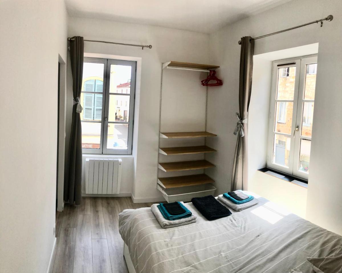 Joli logement au centre de Trévoux - Housity