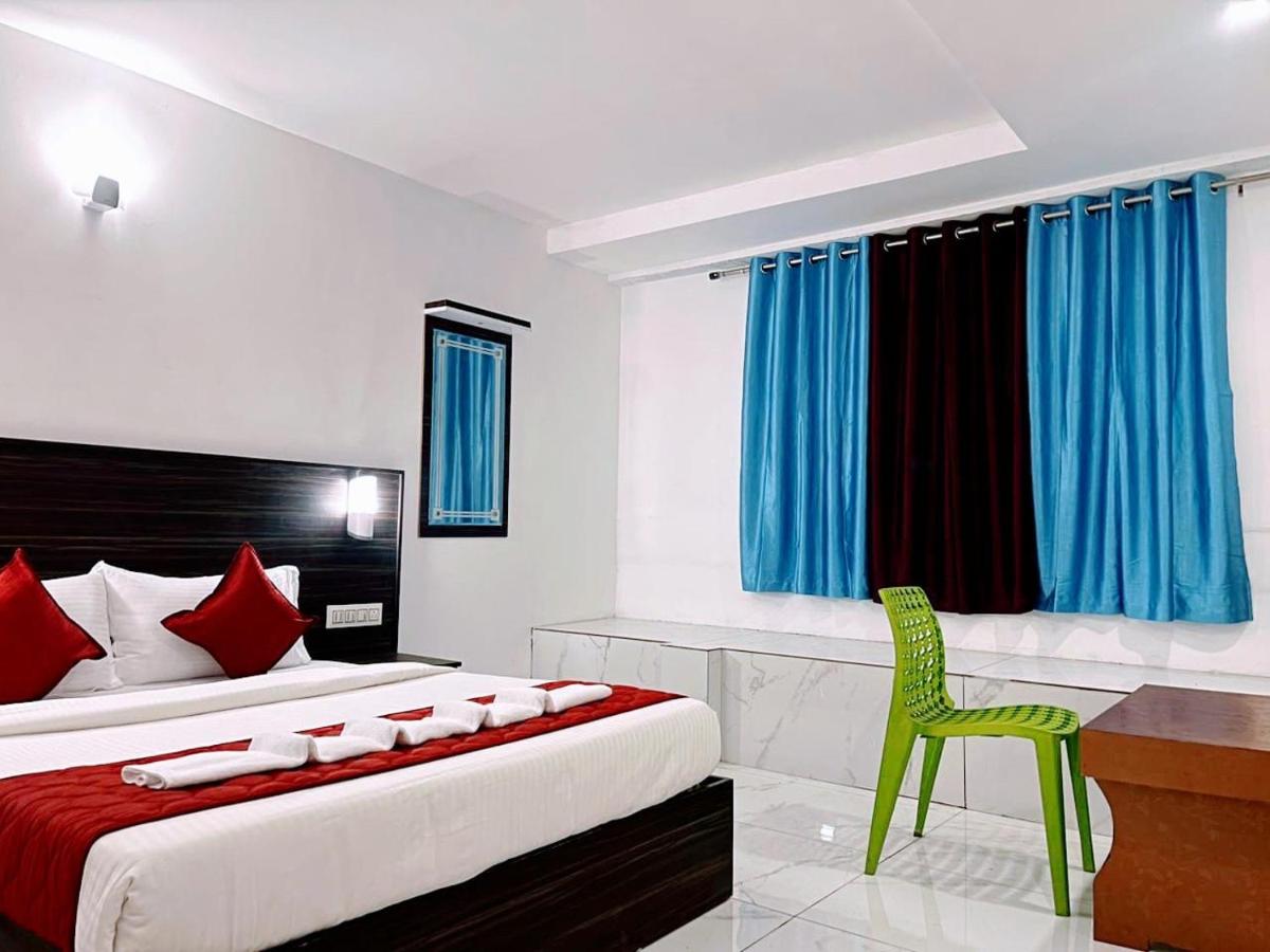 Skylark Holidays Munnar - Housity