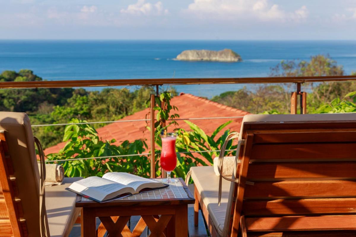 Si Como No Resort & Wildlife Refuge - Housity