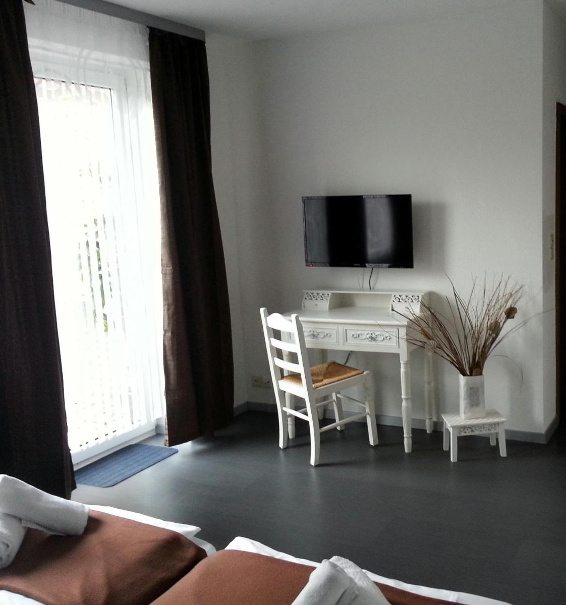 Lieth-Hotel-Grünreich - Housity