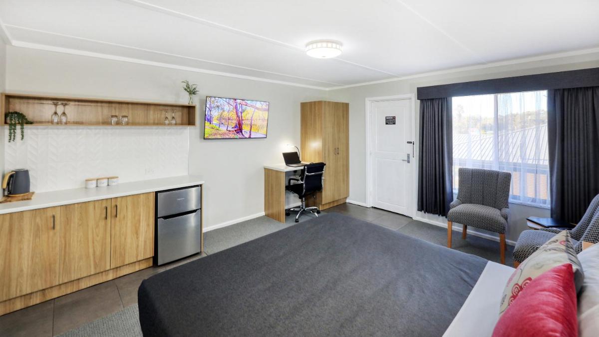 Deniliquin Motel - Housity