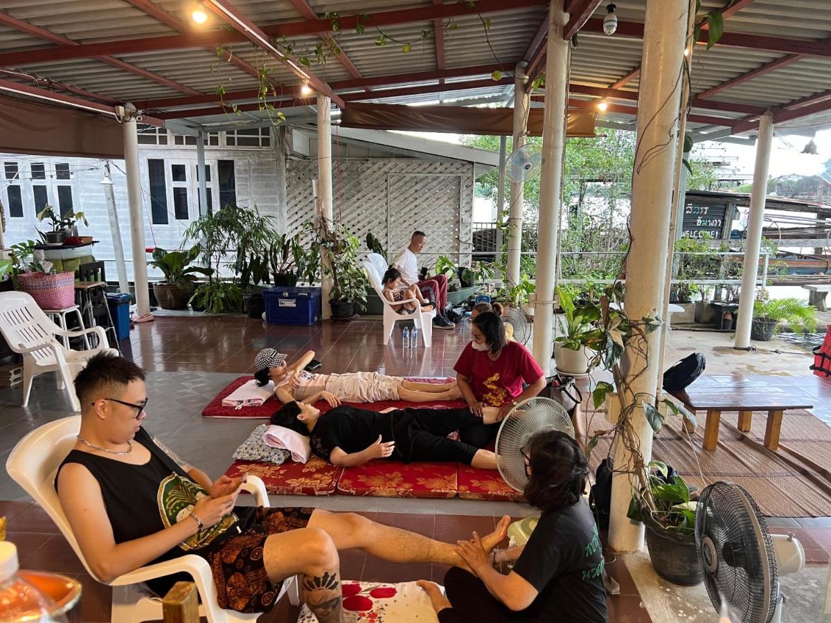 Se'sun Amphawa - Housity