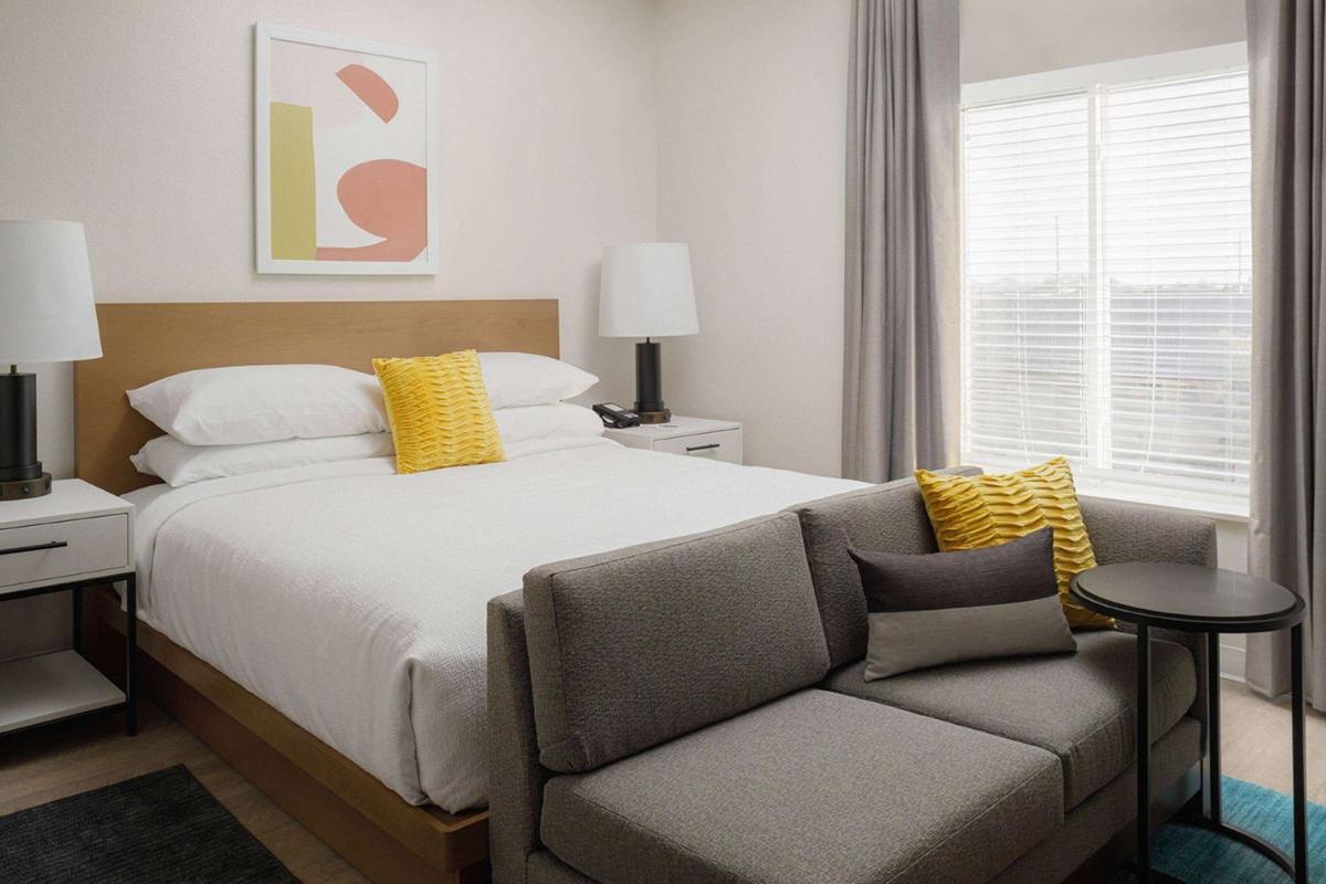WaterWalk Extended Stay by Wyndham Jacksonville Deerwood Pk - Housity