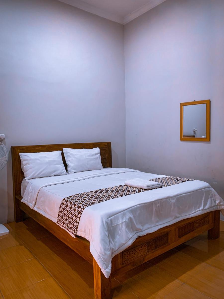 Romadhoni Homestay - Housity