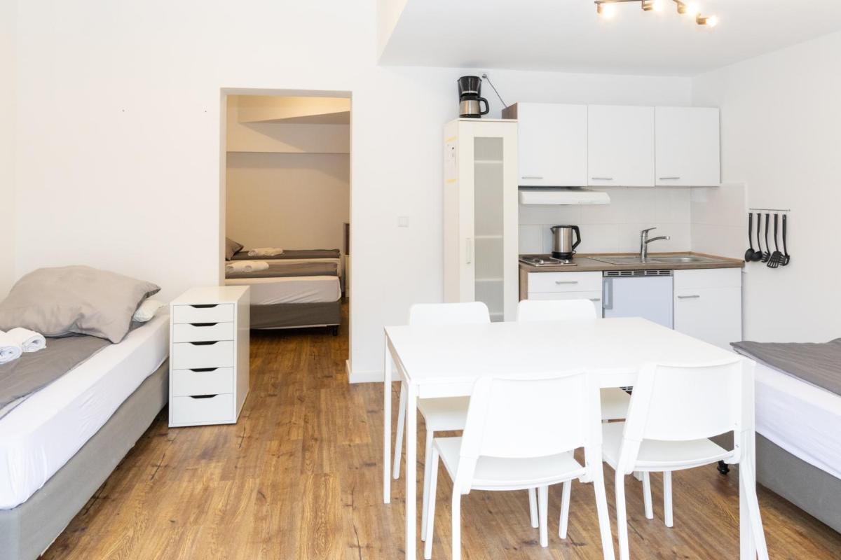 Z.Bilić V&V - Housity