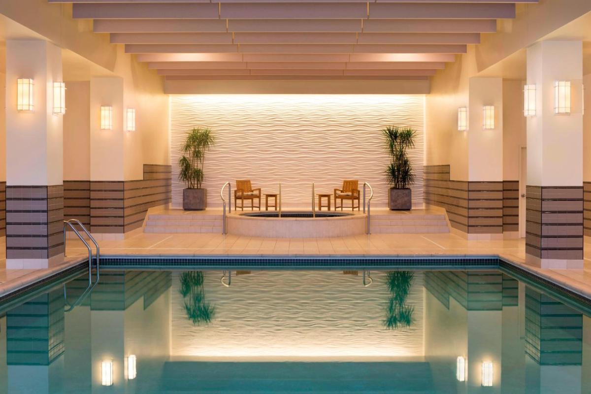 The Westin Edina Galleria - Housity