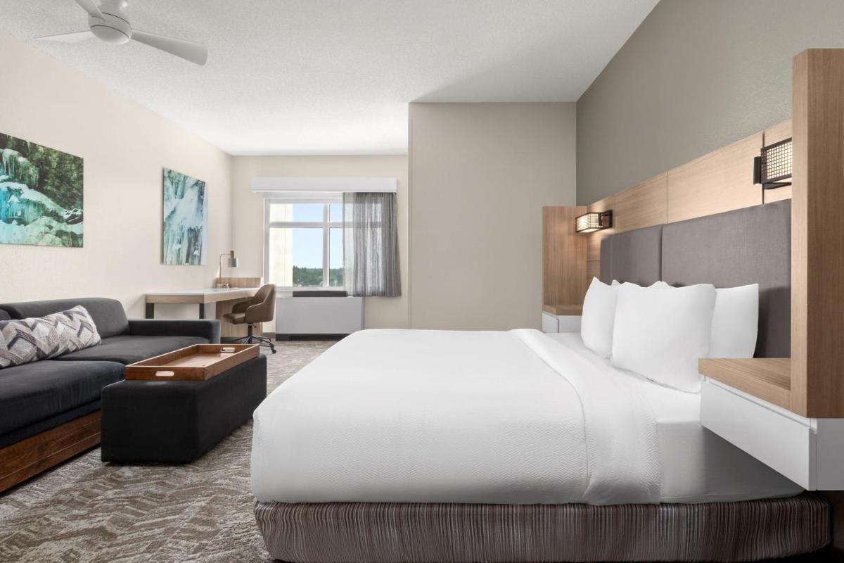 SpringHill Suites by Marriott Fairbanks - Housity