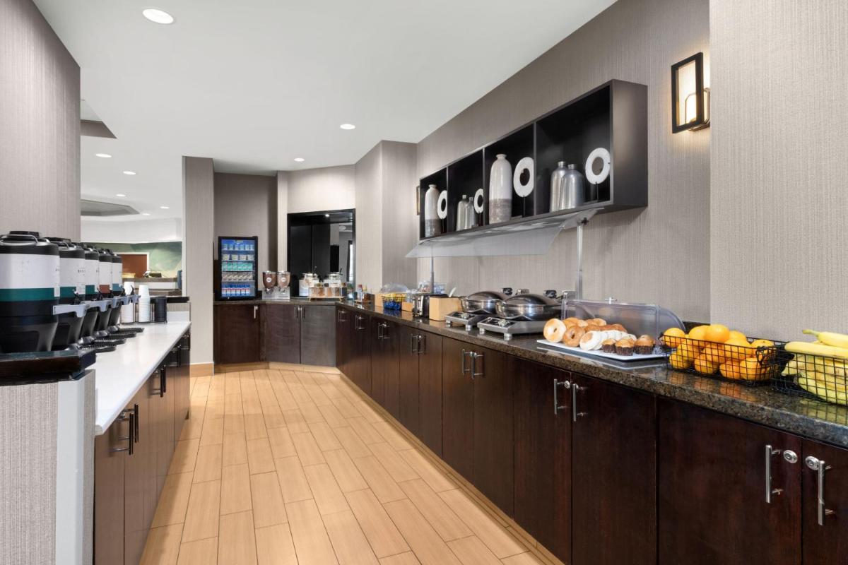 SpringHill Suites by Marriott Fairbanks - Housity