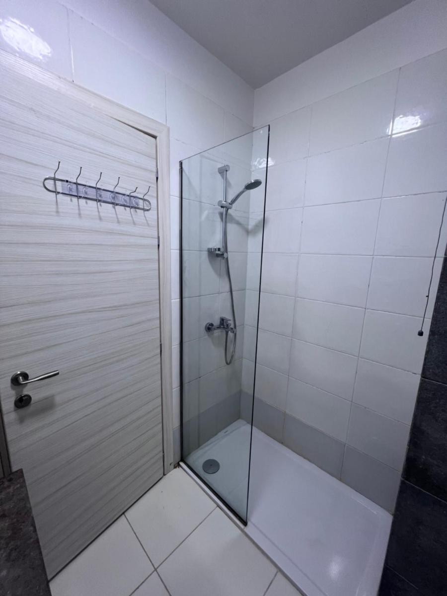 Twin house - Housity