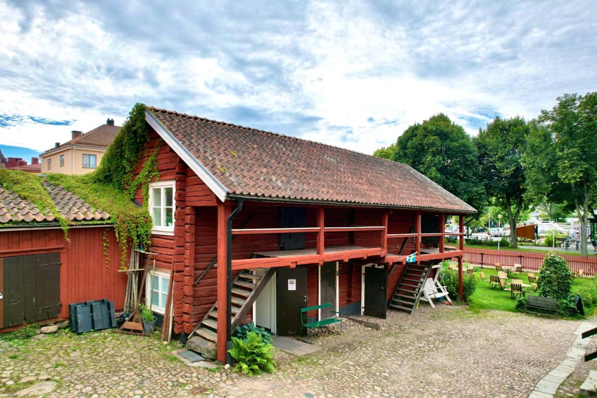 STF Hostel Mariestad - Housity