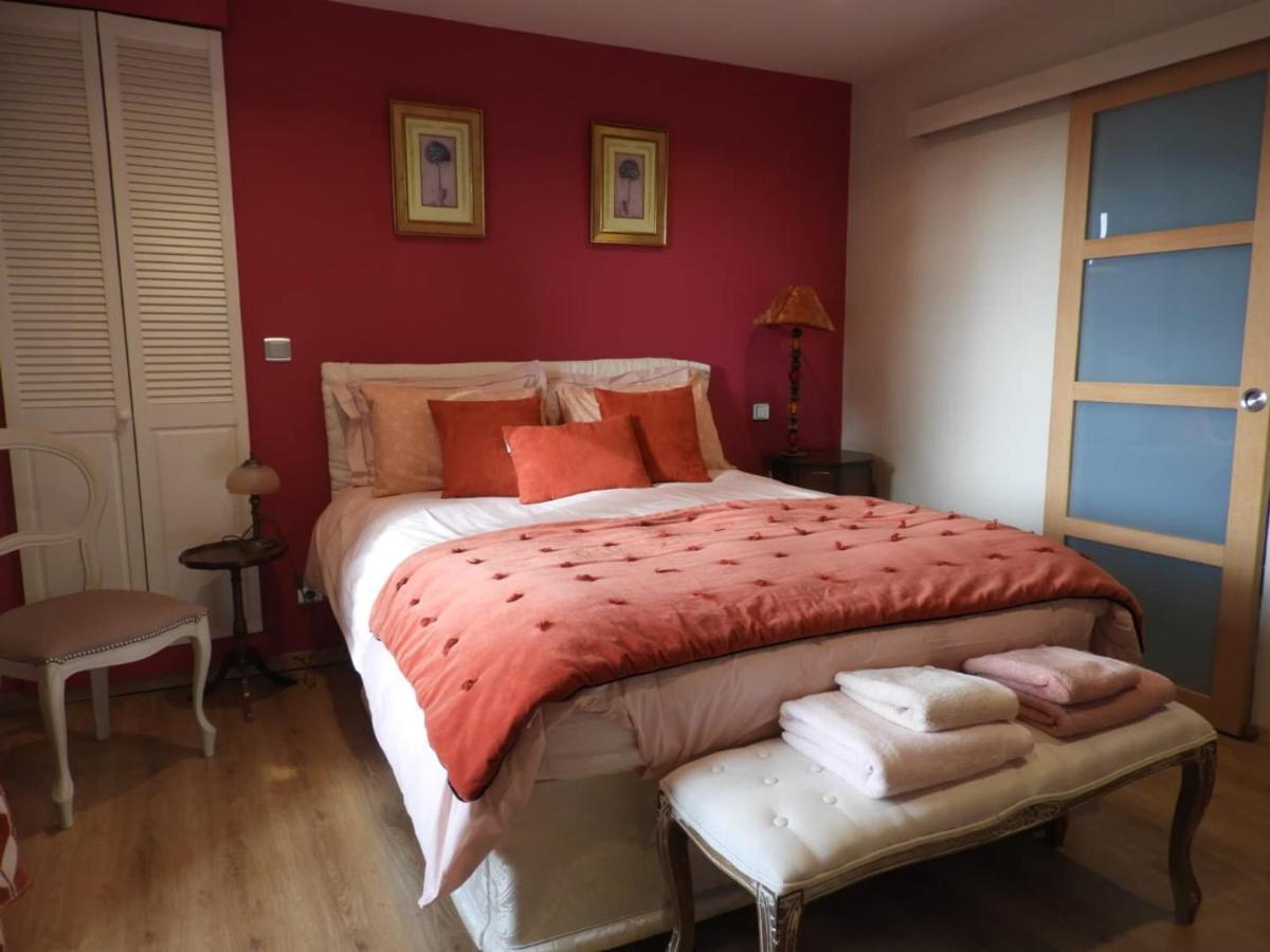 AU DOMAINE DE SOPHIE Chambres d'hôtes Crasville Manche - Housity