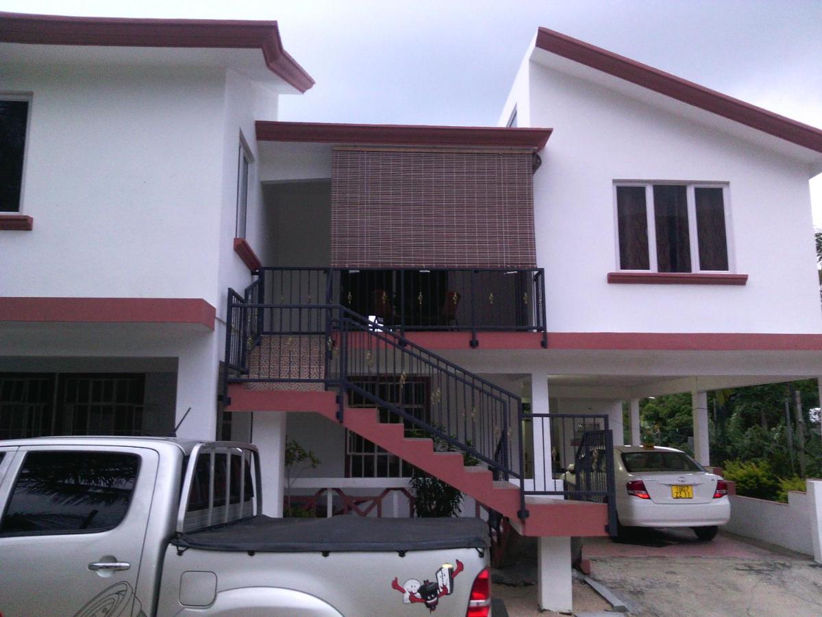 Riverside Studio - Housity