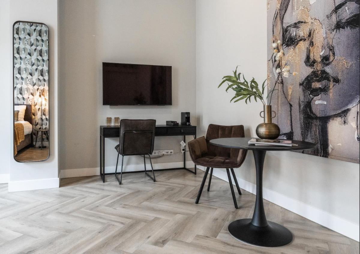 Apartment With Bath, Kitchen, Garden Stadsvilla - Housity
