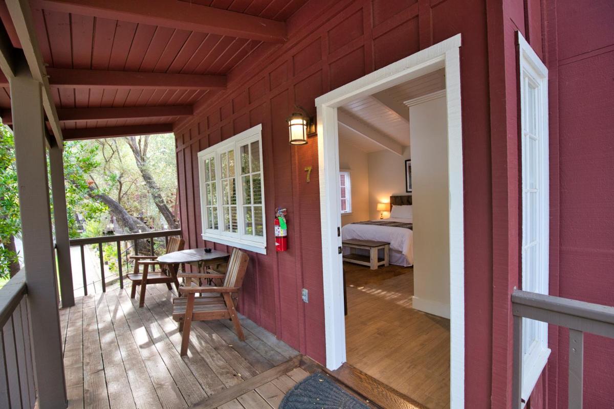 Circle Bar B Guest Ranch - Housity