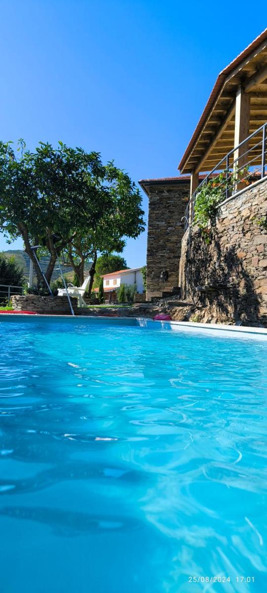 Soalheira Douro House - Housity
