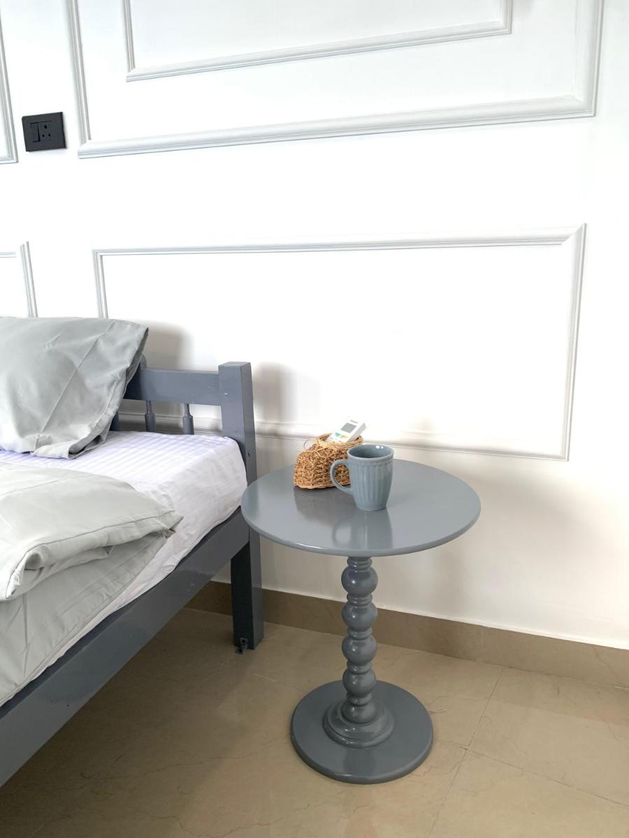 Boutique Room- Honda City-House - Housity