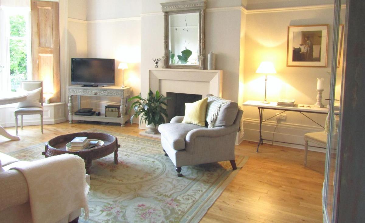 Crouch End Apartment - Free Parking - Housity