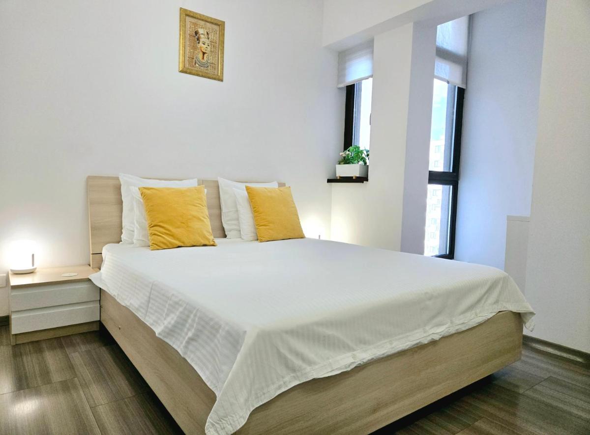VR2 Central Apartment - Housity