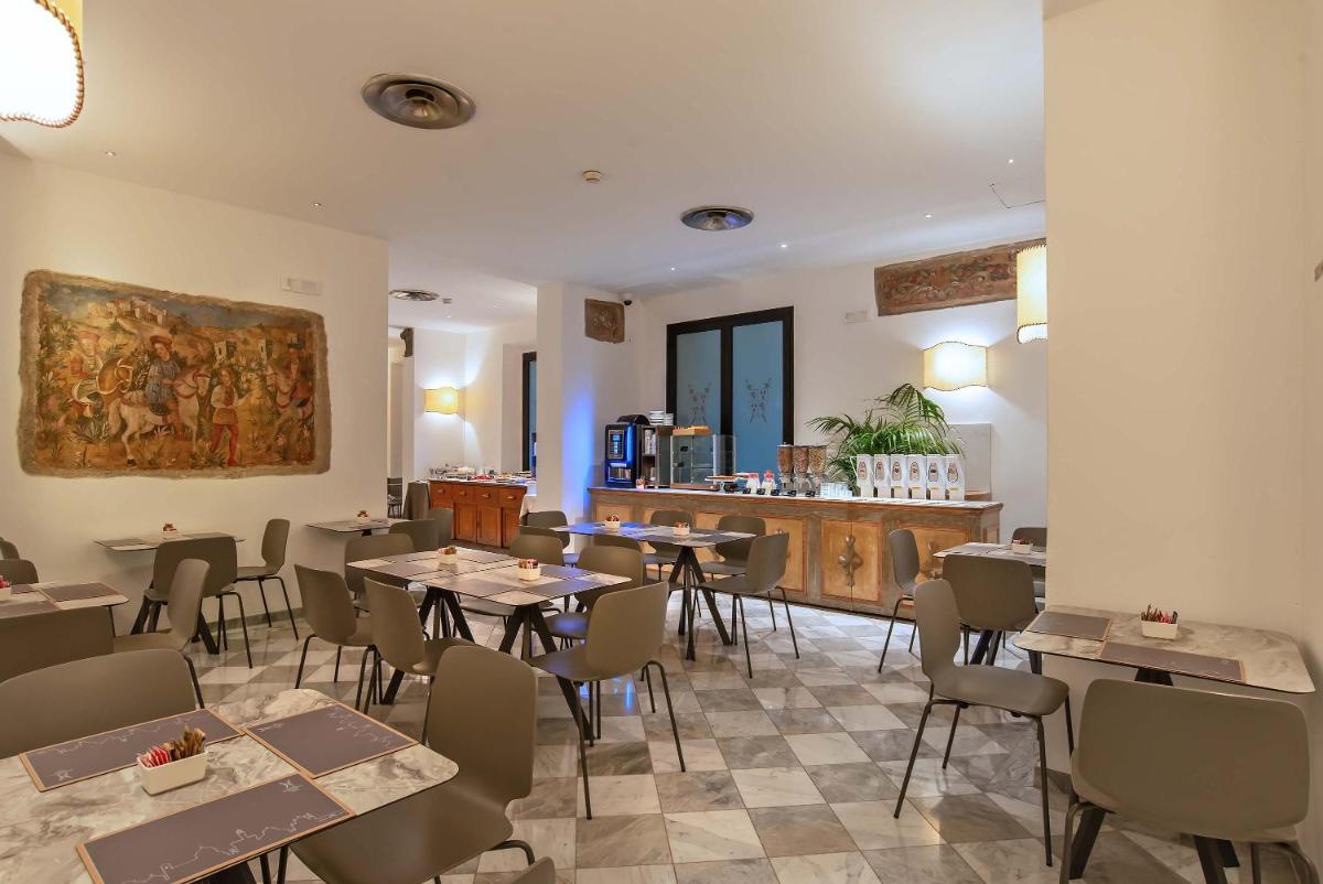 Suitetrails - Hotel Machiavelli Palace